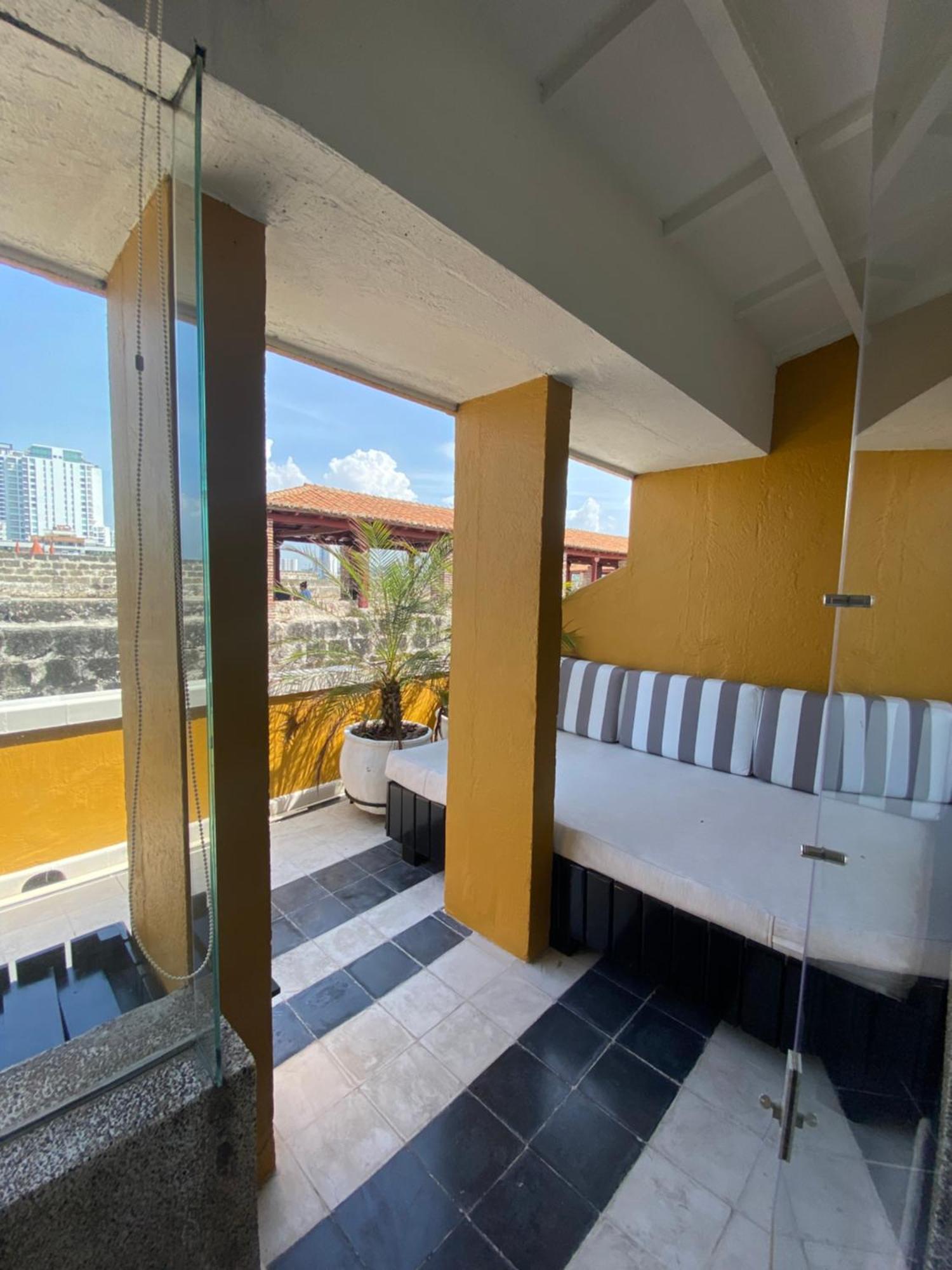 Apartamento Apartamento Duplex Vista Al Mar Y Murallas Nuevo En La Ciudad Amurallada Cartagena Exterior foto