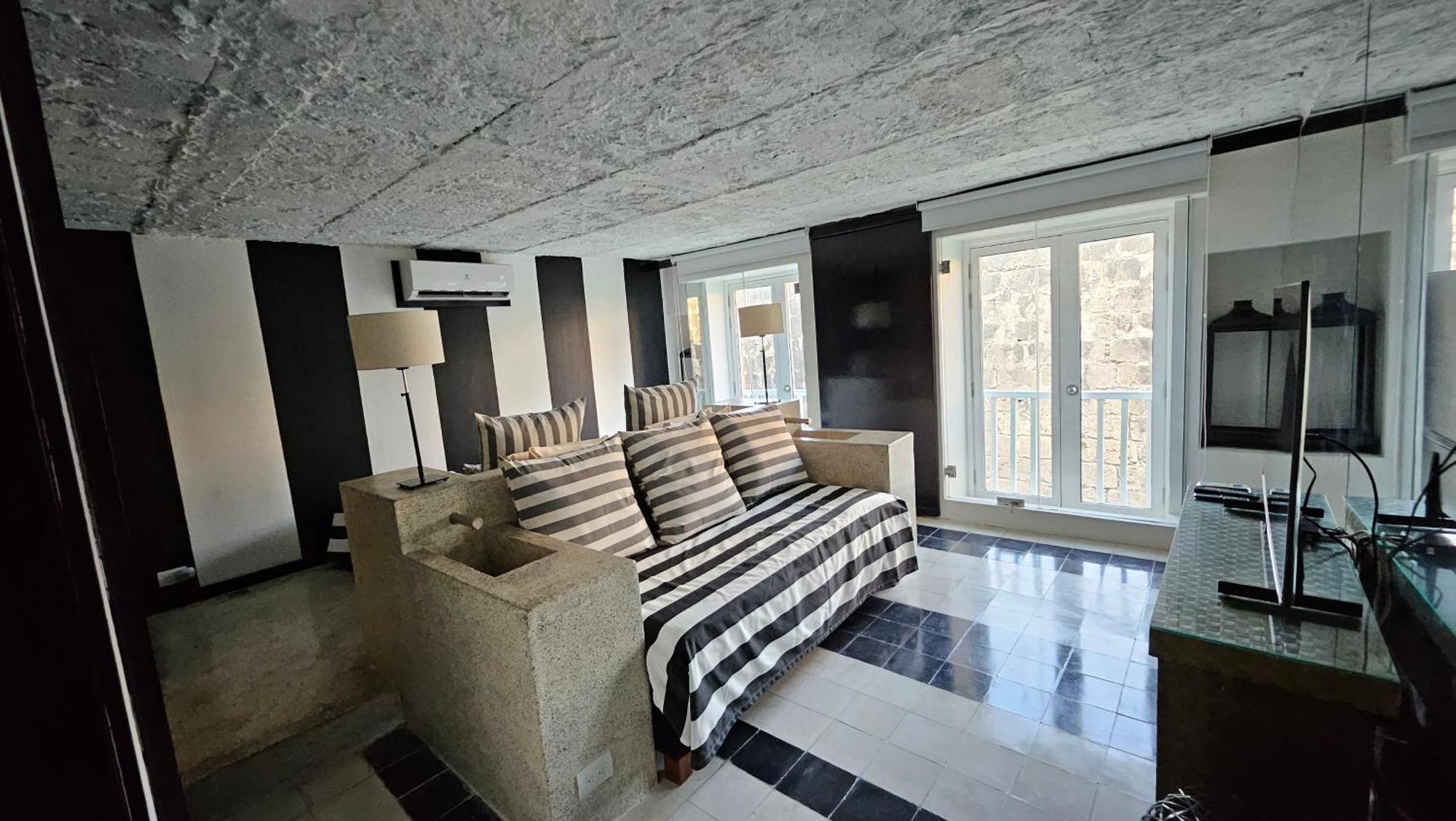 Apartamento Apartamento Duplex Vista Al Mar Y Murallas Nuevo En La Ciudad Amurallada Cartagena Exterior foto