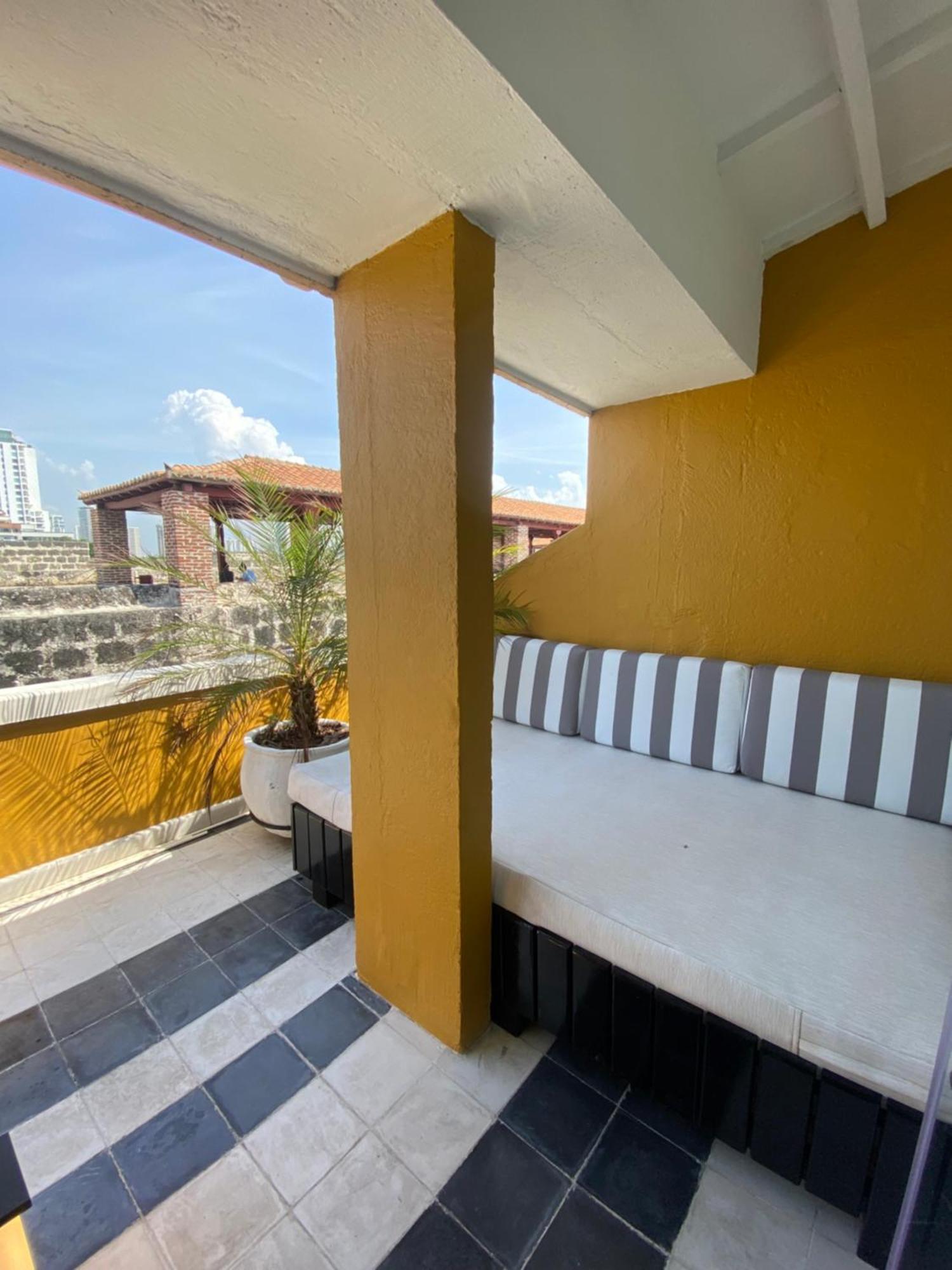 Apartamento Apartamento Duplex Vista Al Mar Y Murallas Nuevo En La Ciudad Amurallada Cartagena Exterior foto